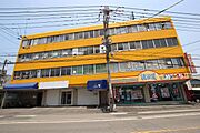 上安駅より徒歩6分 3階 築49年の賃貸物件
