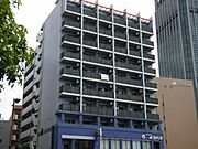 市役所前駅より徒歩4分 8階 築26年2ヶ月の賃貸物件