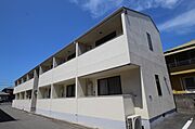 サバービア山根 2階 築31年9ヶ月の賃貸物件