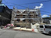 広島駅より徒歩14分 新築 3階建の賃貸物件