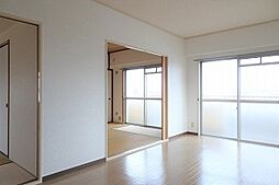 広島電鉄宮島線 高須駅 徒歩8分の賃貸マンション 3階3LDKのリビング/ダイニング