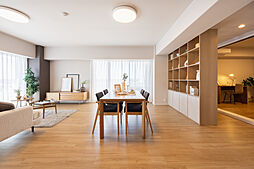 グラン・フェルティ本山 3LDKのリビング/ダイニング