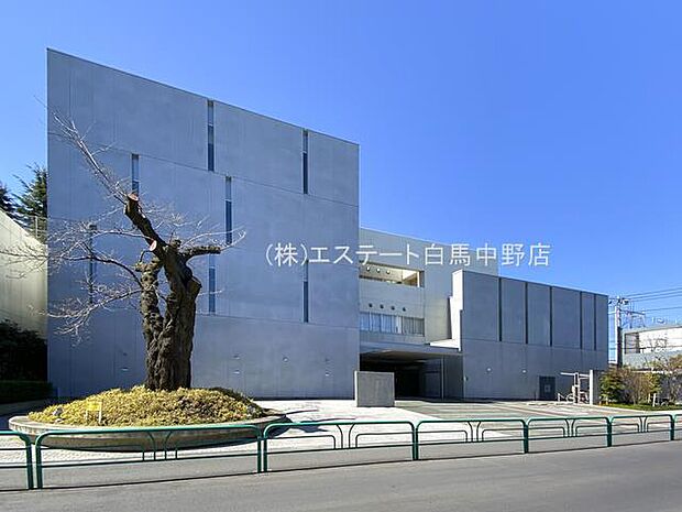 杉並区立井草中学校(1330m)