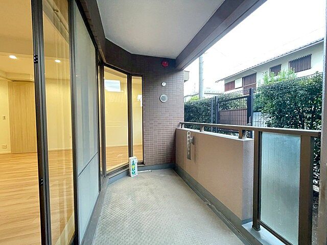 バルコニー アールヴェール荻窪北 1階/-