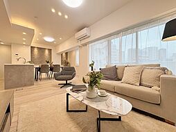 エバーグリーンパレス新宿 3LDKのリビング/ダイニング