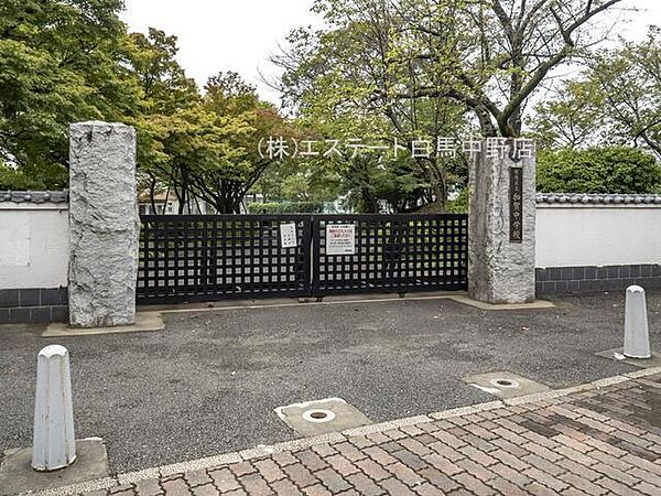 周辺を拡大表示