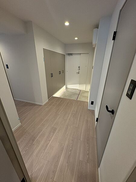 玄関を拡大表示