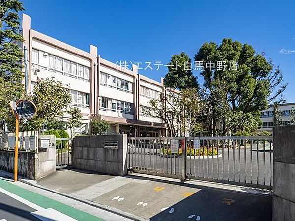 板橋区立志村第六小学校（350m）