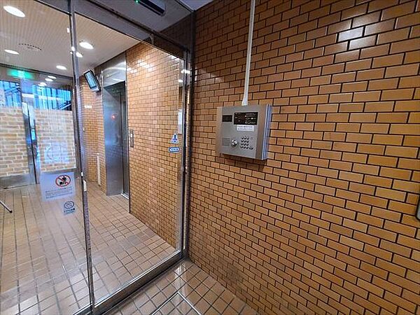 エントランスを拡大表示