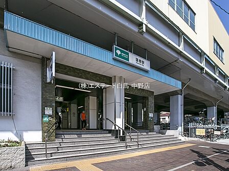 都営三田線「蓮根」駅(370m)