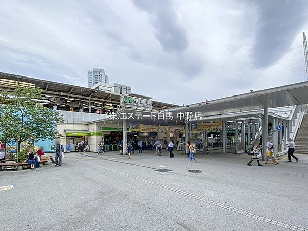 中央本線・東京メトロ東西線「中野」駅（1210m）