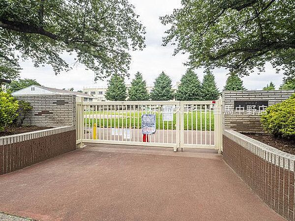 中野区立武蔵台小学校（840m）