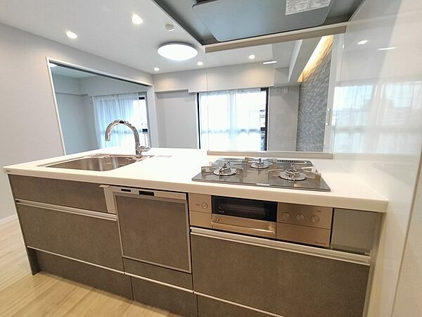 キッチンを拡大表示