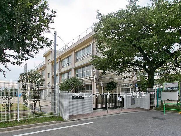 練馬区立関町小学校（420m）