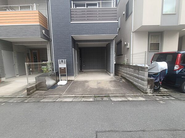 駐車場を拡大表示