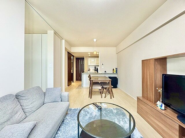 リビング/ダイニング マジェスティハウス新宿御苑パークナード 2階/-