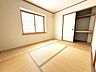 和室：◎和室ゆったり6帖の広さを設けた和室！LDKの横に位置しているので来客の際もご案内がしやすいです♪