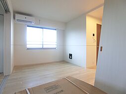 ローデア氷室 1階1LDKのリビング/ダイニング