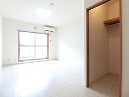 カーサ　ベルデ 301 3階1Kのリビング/ダイニング