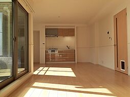 リ・リアン 101 1階1LDKのリビング/ダイニング