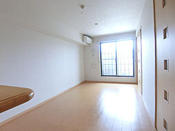 オーヴェスト2号館 205 2階2LDKのリビング/ダイニング