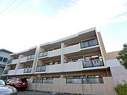 JR総持寺駅より徒歩17分 3階 築30年11ヶ月の賃貸物件