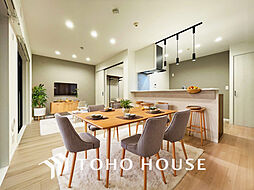 セザール聖蹟桜ヶ丘 3LDKのリビング/ダイニング