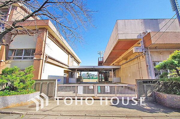 apartment 東京都世田谷区弦巻５丁目9-12
地図を見る