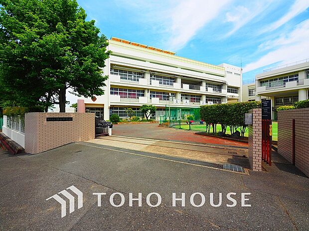 横浜市立錦台中学校　距離850m