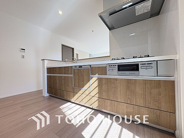 デザインと機能性を兼ね備えたシステムキッチン