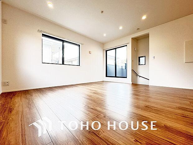 上質な時間を育む暮らしのメインステージ。寛ぎとコミュニケーションを育む居心地のよい場所