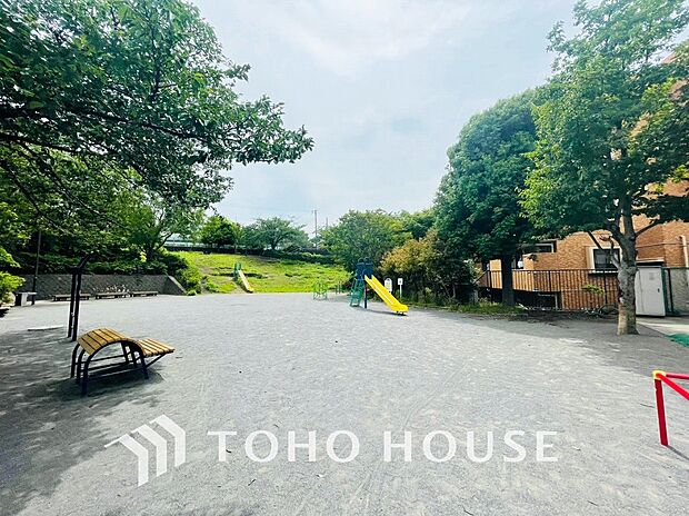 山王森公園　距離800ｍ