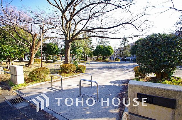 新石川日向第二公園 距離450m