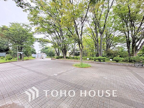 平尾近隣公園　距離1300ｍ