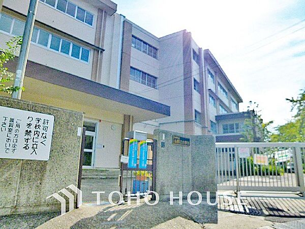 川崎市立南野川小学校　距離350m