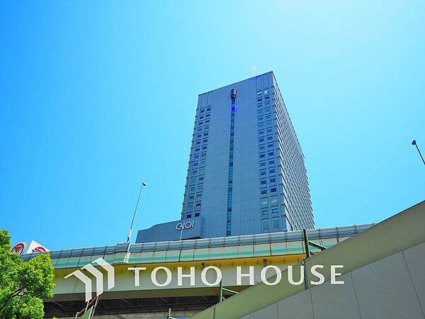 マルイシティ横浜　距離850m