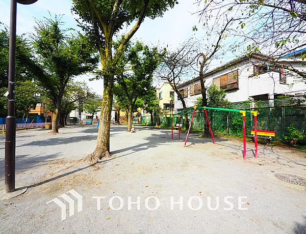 西糀谷三丁目児童公園　距離850ｍ