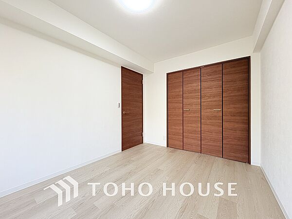 1日の疲れを癒し、心地よく寛げるようゆったりとした広さをしています
