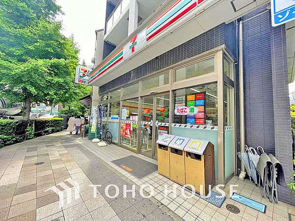 セブンイレブン 中央区新川2丁目店　距離1100ｍ