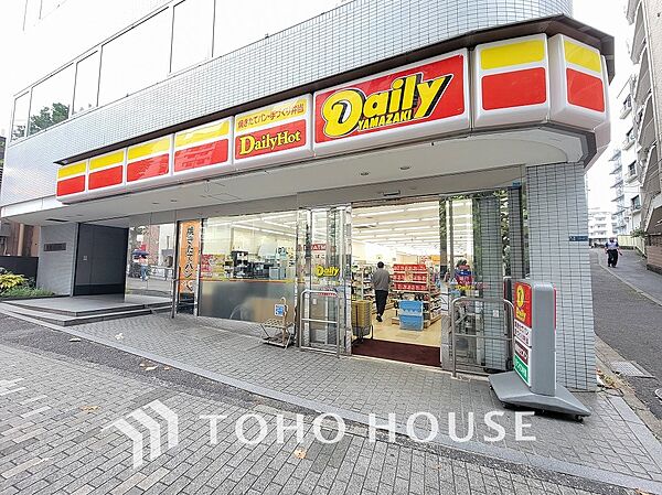 デイリーヤマザキ 高輪本店　距離20m