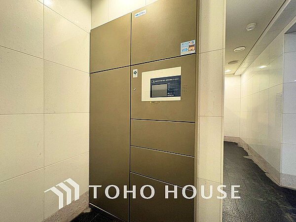 宅配ロッカーがあり不在時の荷物受け取りも安心