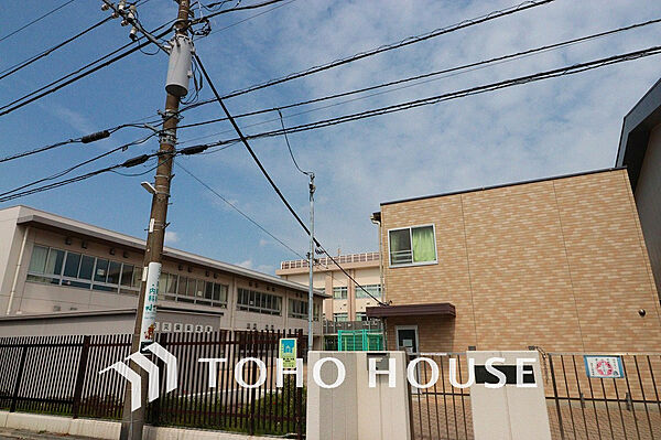 川崎市立渡田小学校　距離350ｍ