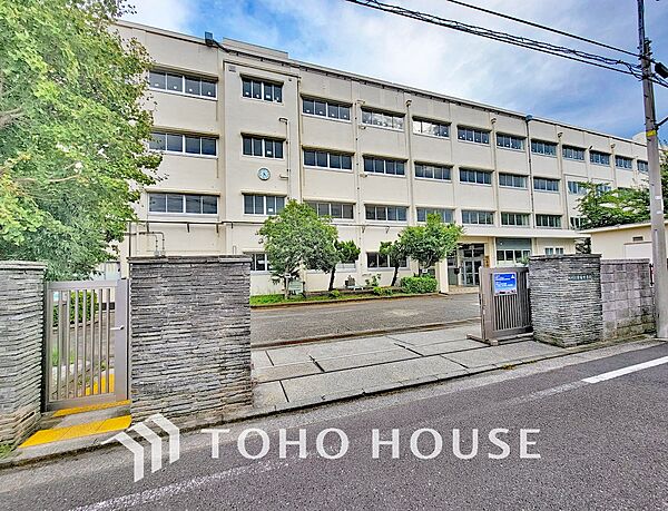 横浜市立市場中学校　距離2100m