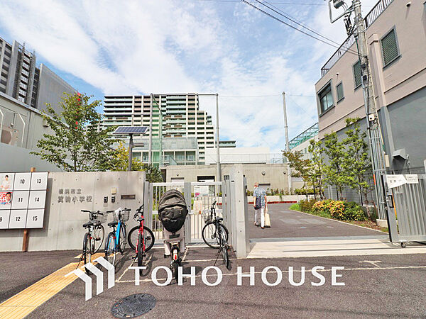 横浜市立箕輪小学校　距離550ｍ