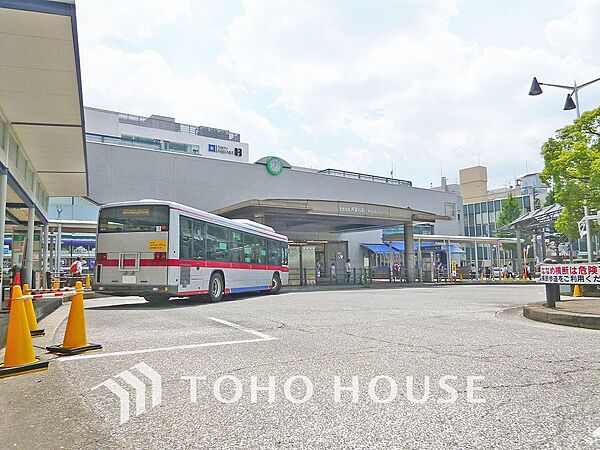 東急田園都市線「青葉台」駅　距離640m
