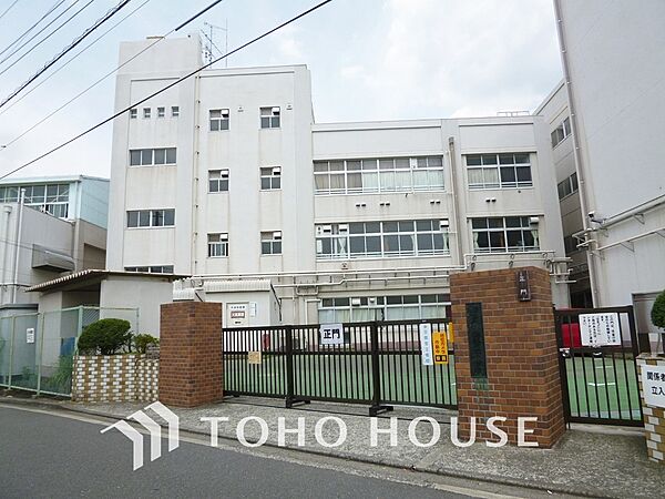 横浜市立青葉台小学校　距離700ｍ