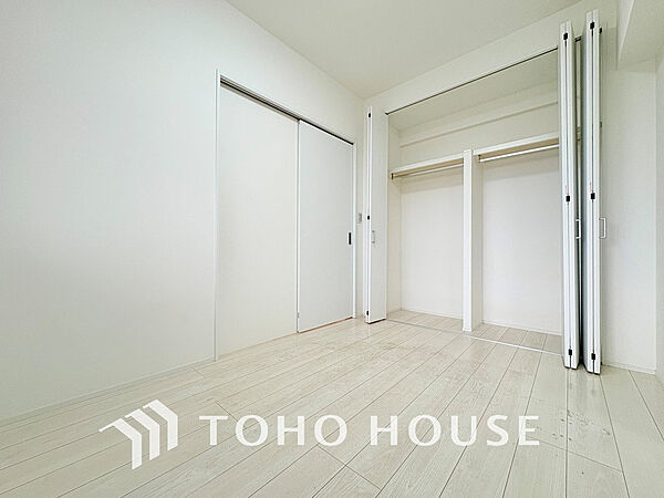 1日の疲れを癒し、心地よく寛げるようゆったりとした広さをしています