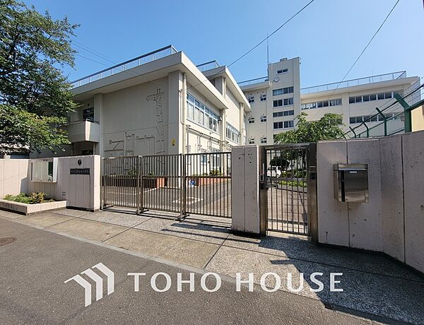 横浜市立南吉田小学校　距離550ｍ