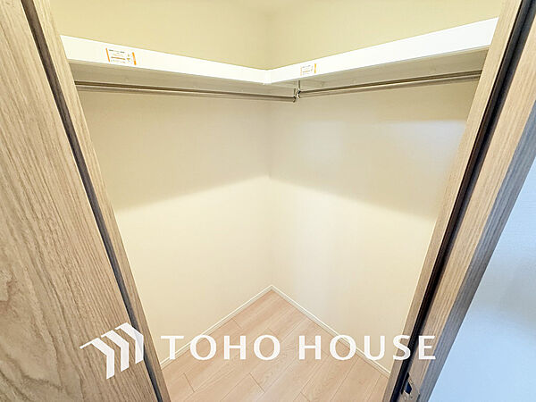 衣類がたくさん収納できる人気の「ウォークインクローゼット」