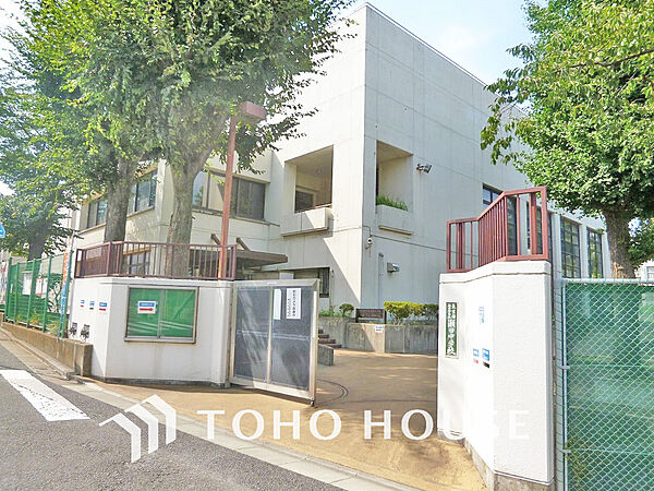世田谷区立瀬田中学校　距離800ｍ